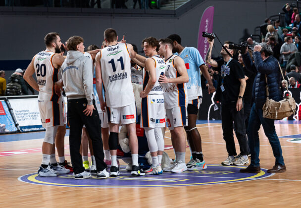 Eisbären Bremerhaven vs. Uni Baskets Münster