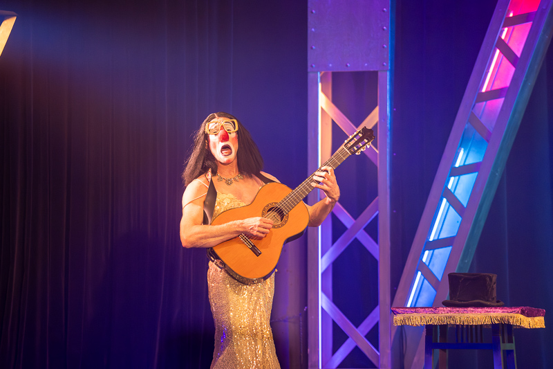 GOP Varieté-Theater Bremen: Premiere „zweifach magisch“