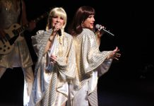 Mit „The Tribute Show – ABBA today“ zurück in die Siebziger