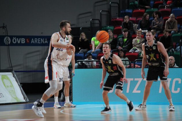 Eisbären Bremerhaven vs. Artland Dragons in der ÖVB-Arena