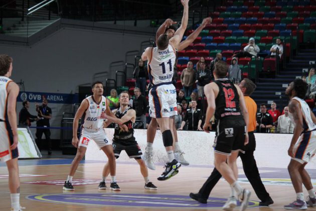 Eisbären Bremerhaven vs. Artland Dragons in der ÖVB-Arena