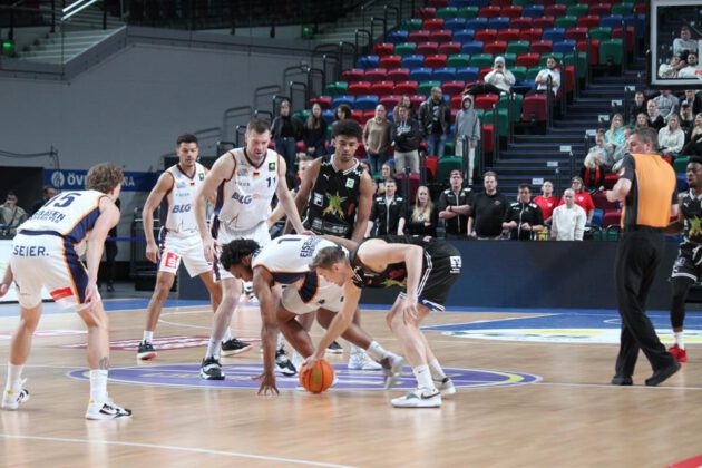 Eisbären Bremerhaven vs. Artland Dragons in der ÖVB-Arena