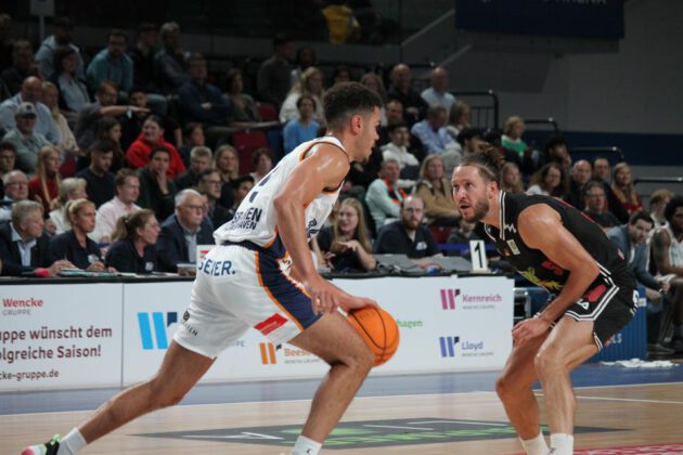 Eisbären Bremerhaven vs. Artland Dragons in der ÖVB-Arena