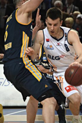 Hanse Game: Eisbären Bremerhaven vs. ALBA Berlin