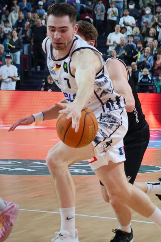 Eisbären Bremerhaven vs. Gießen 46ers