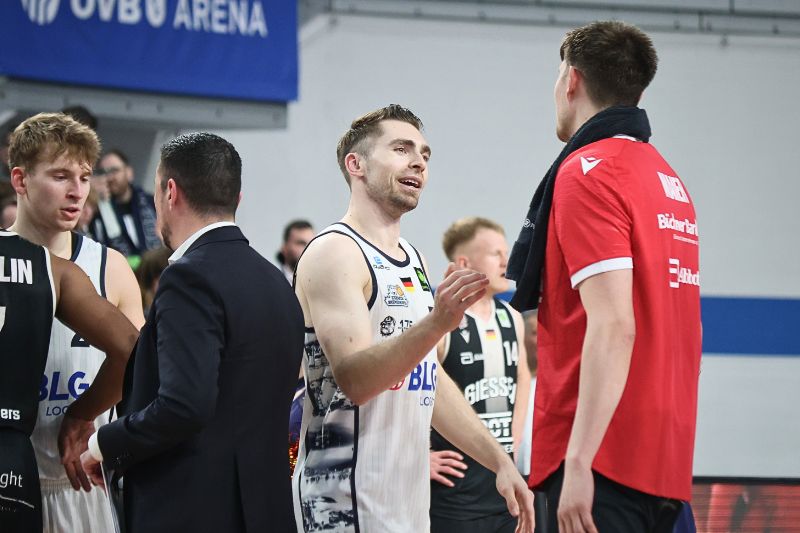 Eisbären Bremerhaven vs. Gießen 46ers