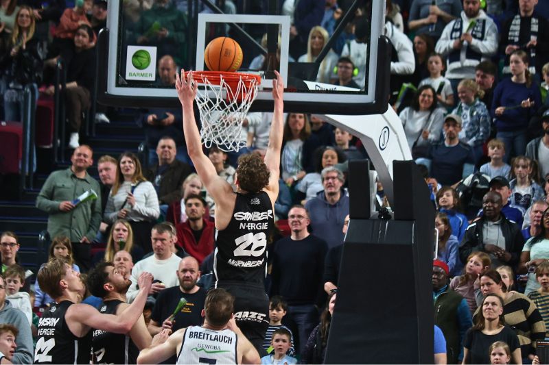 Eisbären Bremerhaven vs. Nürnberg Falcons