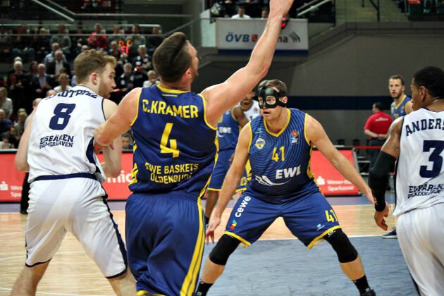 Hanse Game: Eisbären Bremerhaven vs. EWE Baskets