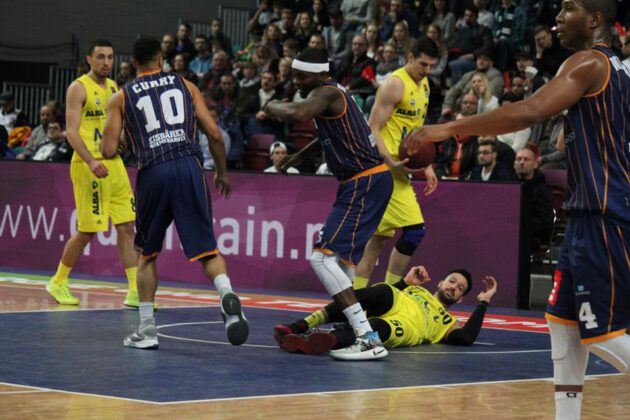 Hanse Game: Eisbären Bremerhaven vs. ALBA Berlin