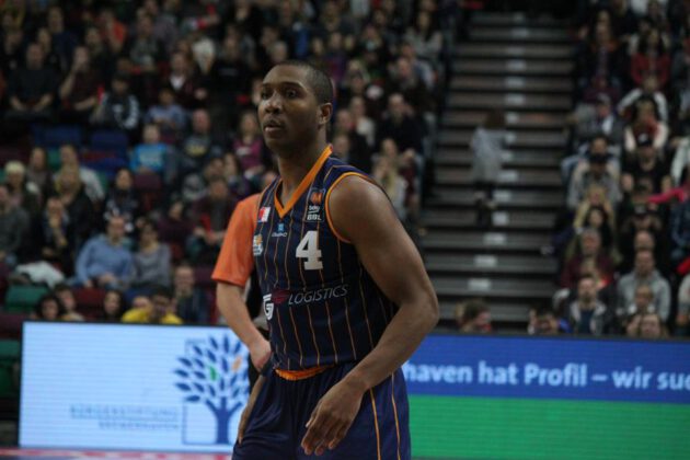 Hanse Game: Eisbären Bremerhaven vs. ALBA Berlin