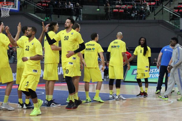 Hanse Game: Eisbären Bremerhaven vs. ALBA Berlin