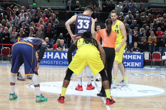 Hanse Game: Eisbären Bremerhaven vs. ALBA Berlin