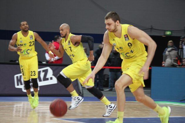 Hanse Game: Eisbären Bremerhaven vs. ALBA Berlin