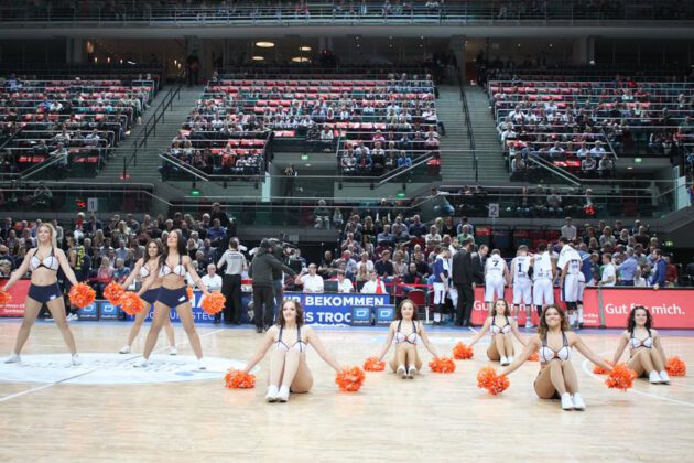 Hanse Game: Eisbären Bremerhaven vs. ALBA Berlin