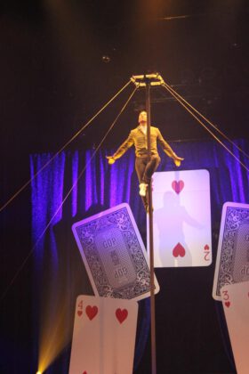 GOP Varieté-Theater Bremen: Premiere „Zauberhaft – magic & more“