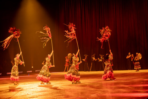 HOLIDAY ON ICE: CINEMA OF DREAMS