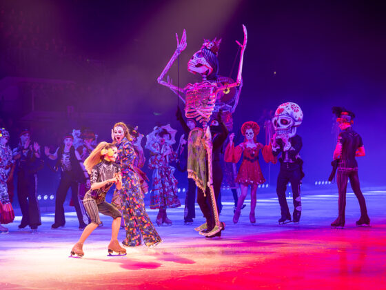 HOLIDAY ON ICE: CINEMA OF DREAMS