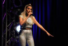 „Liebeskummer ist ein Arschloch!“ – Senna Gammour macht jetzt Comedy Senna Gammour im Pier 2